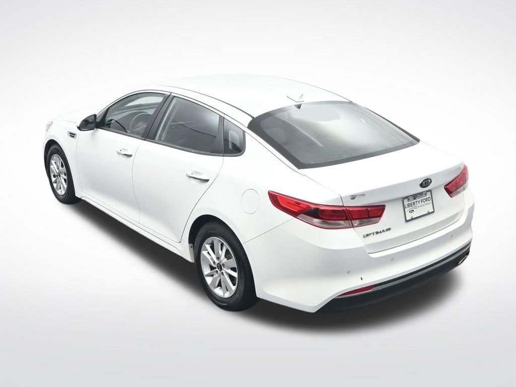 Used 2018 Kia Optima LX image 30