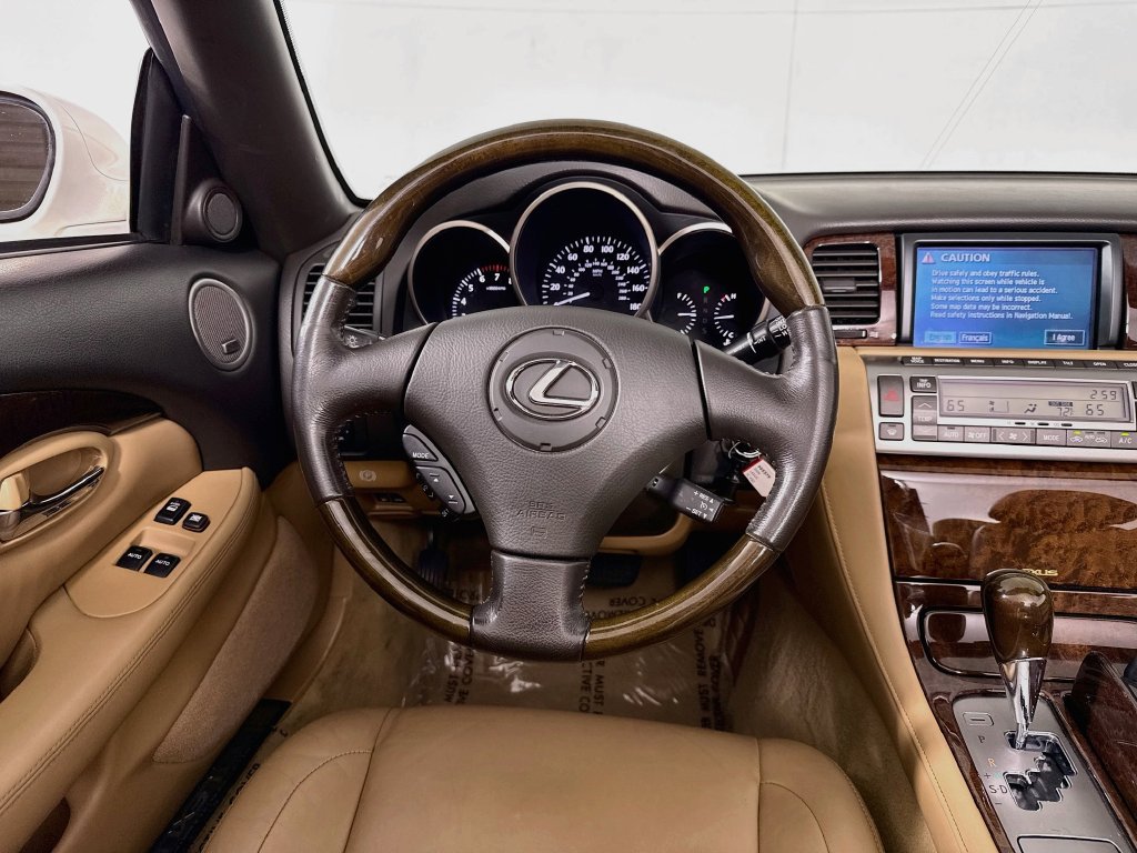 Used 2006 Lexus SC 430 Convertible w/ Preferred Accessory Pkg RWD image 26