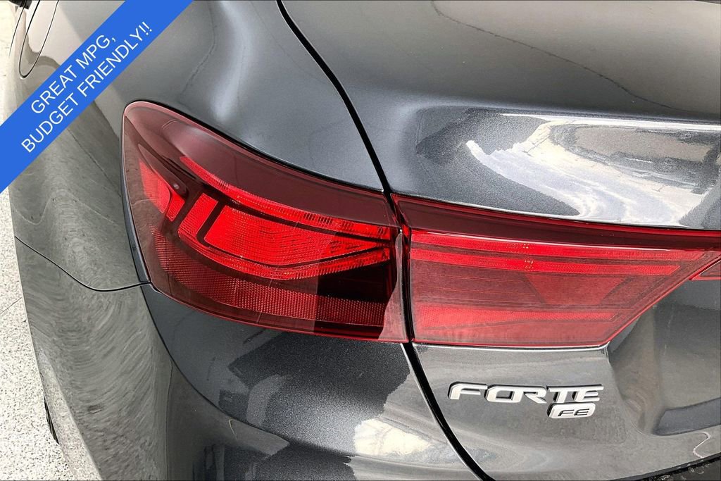 Used 2023 Kia Forte LX image 39