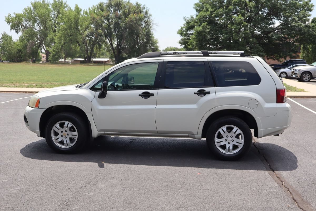 Used 2008 Mitsubishi Endeavor LS AWD/4WD image 9