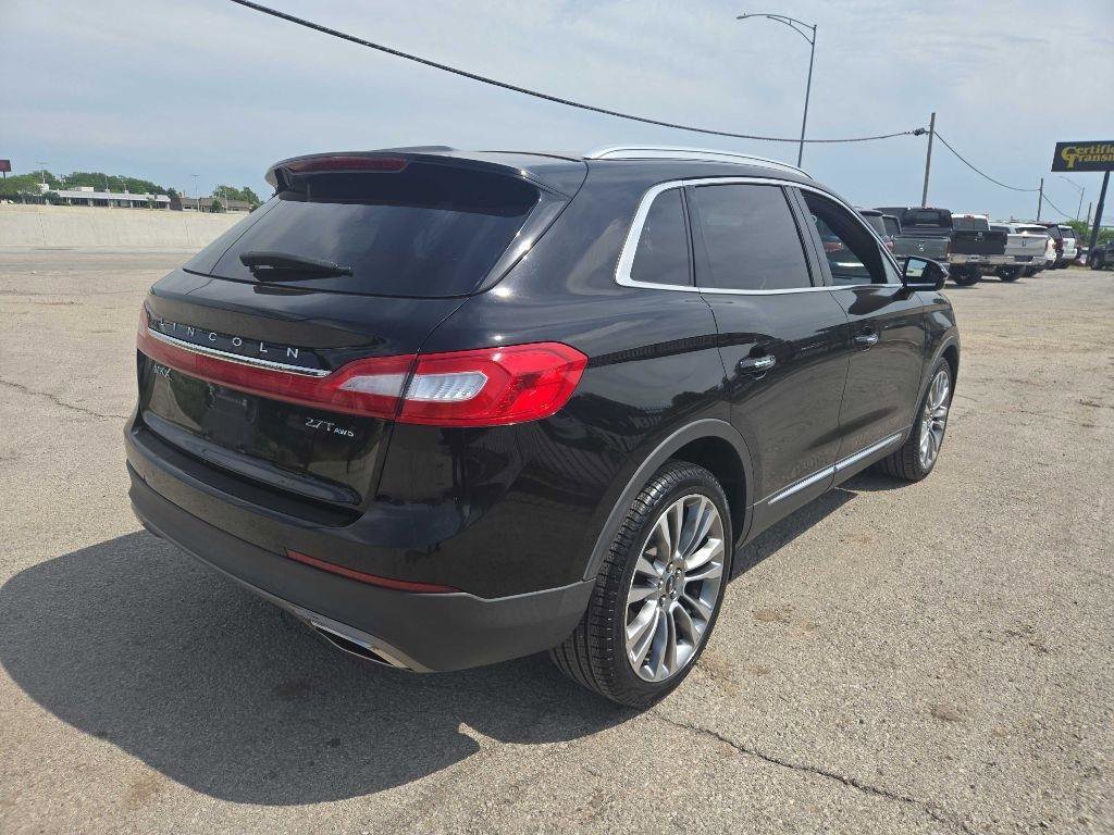 Used 2018 Lincoln MKX Reserve w/ Lincoln MKX Climate Package AWD/4WD image 2