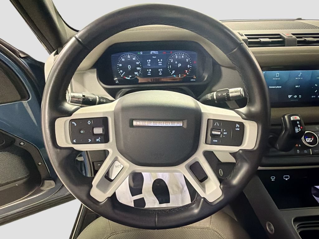 Used 2020 Land Rover Defender 110 S AWD/4WD image 12