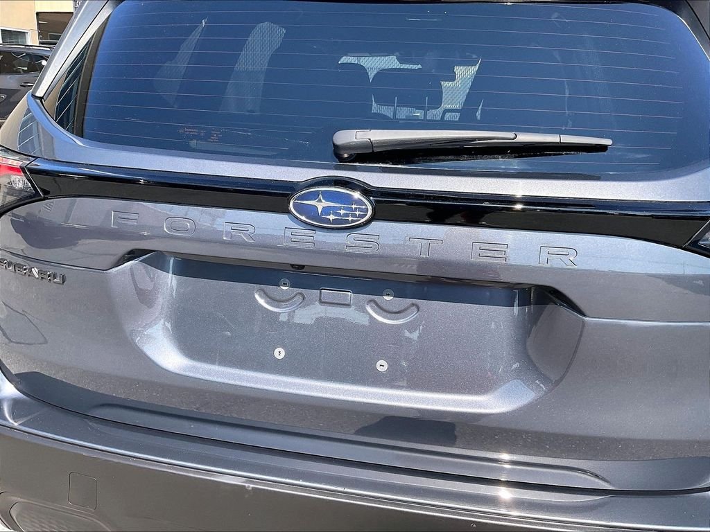 Used 2025 Subaru Forester Premium AWD/4WD image 29