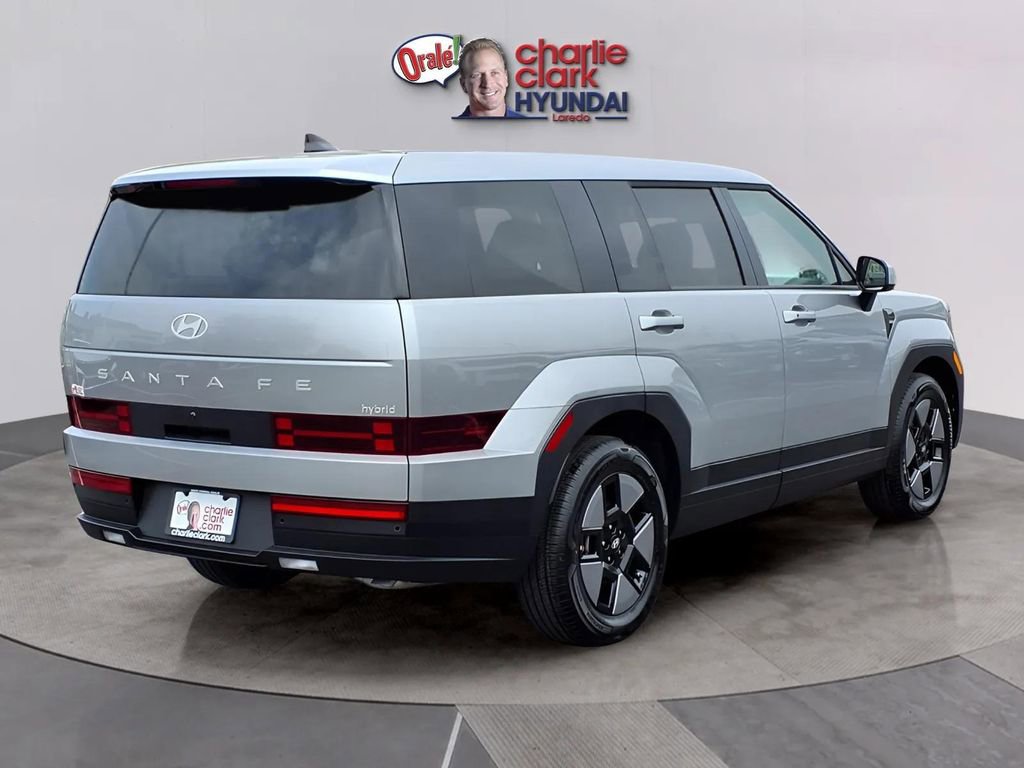 New 2026 Hyundai Santa Fe SE image 5