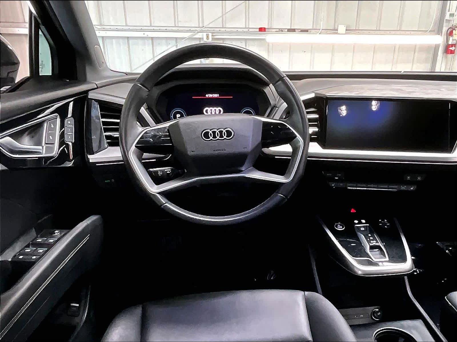 Used 2023 Audi Q4 e-tron Premium Plus w/ Premium Plus RWD image 8