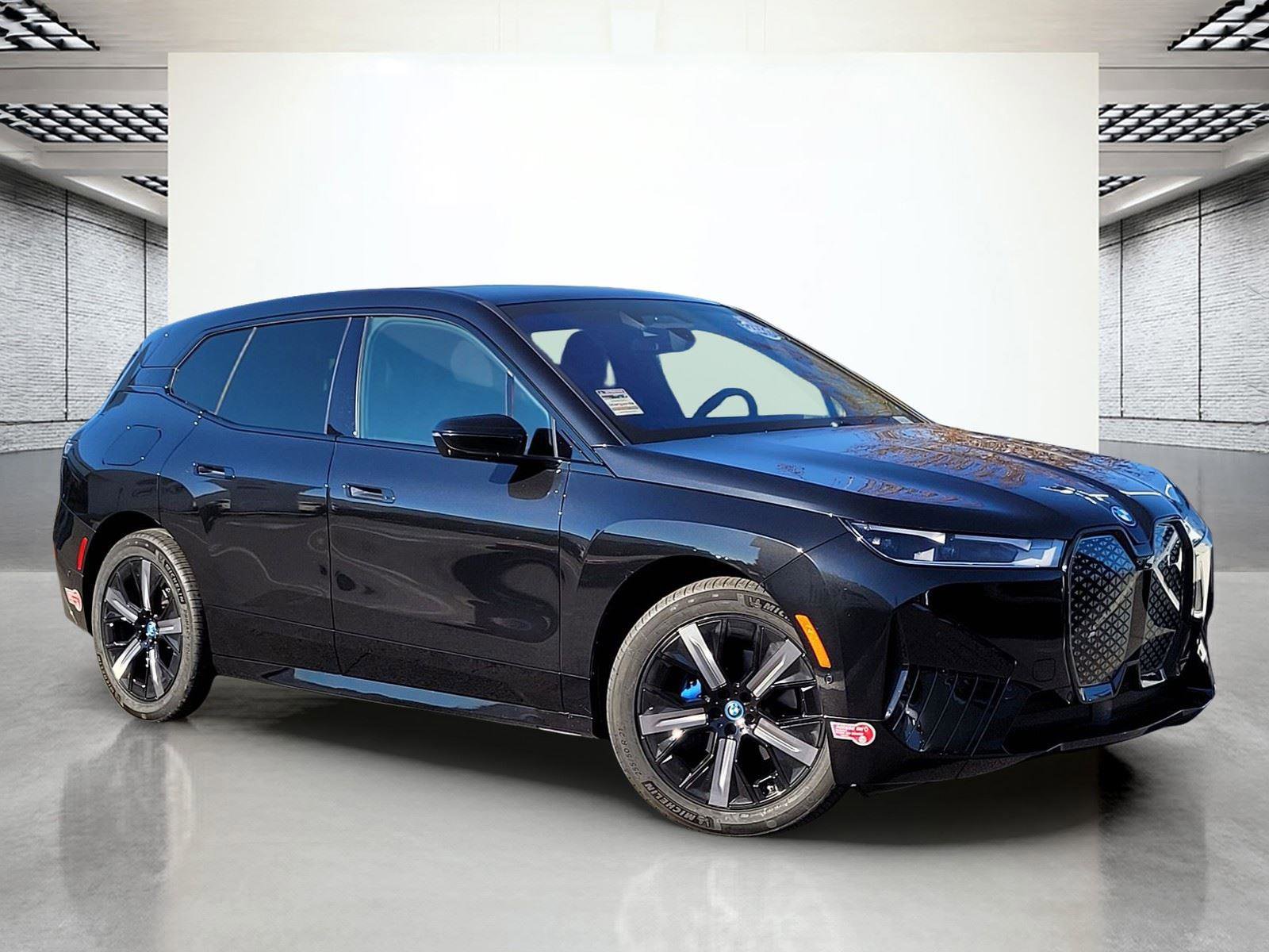 Certified 2025 BMW iX xDrive50 w/ Premium Package image 2