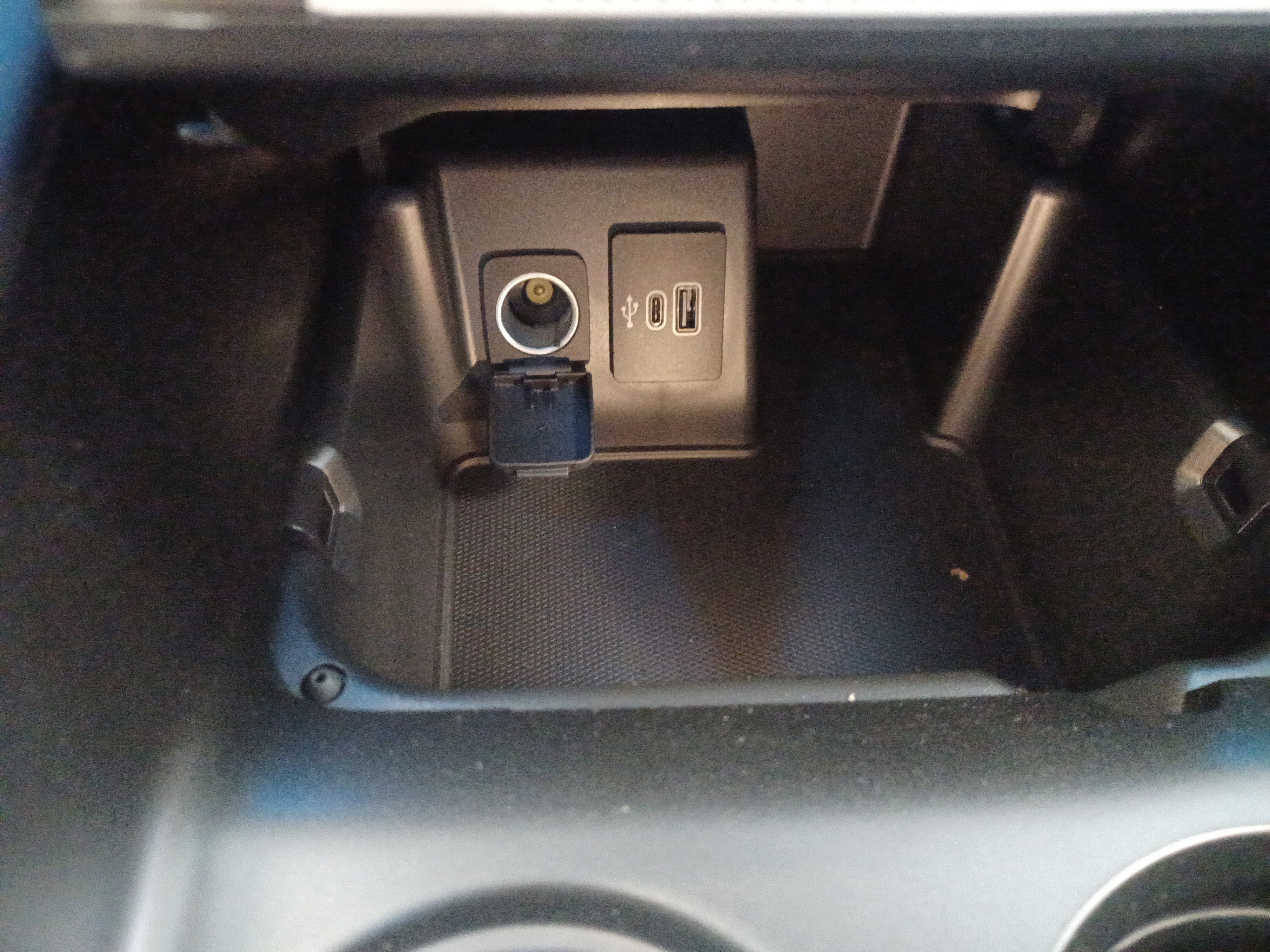 New 2025 Ford Explorer ST w/ Sun And Sound Package image 32