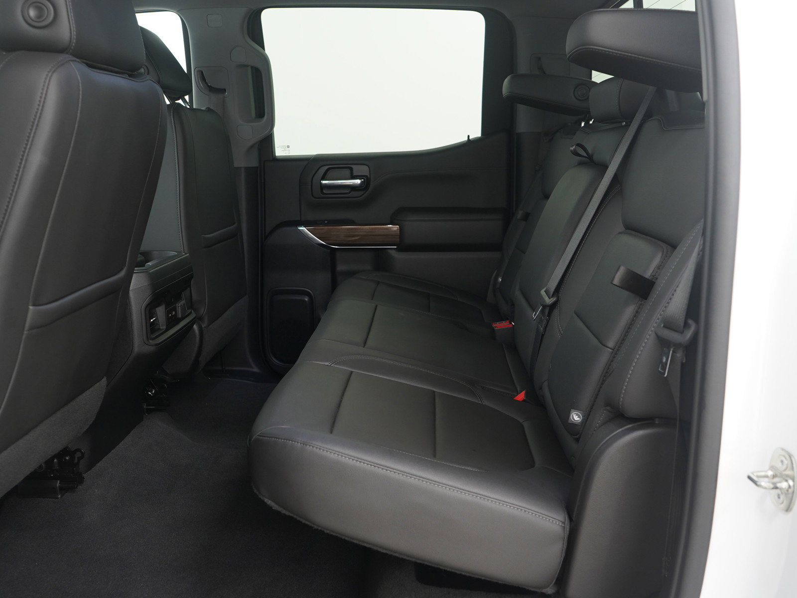 Used 2020 Chevrolet Silverado 1500 RST image 16