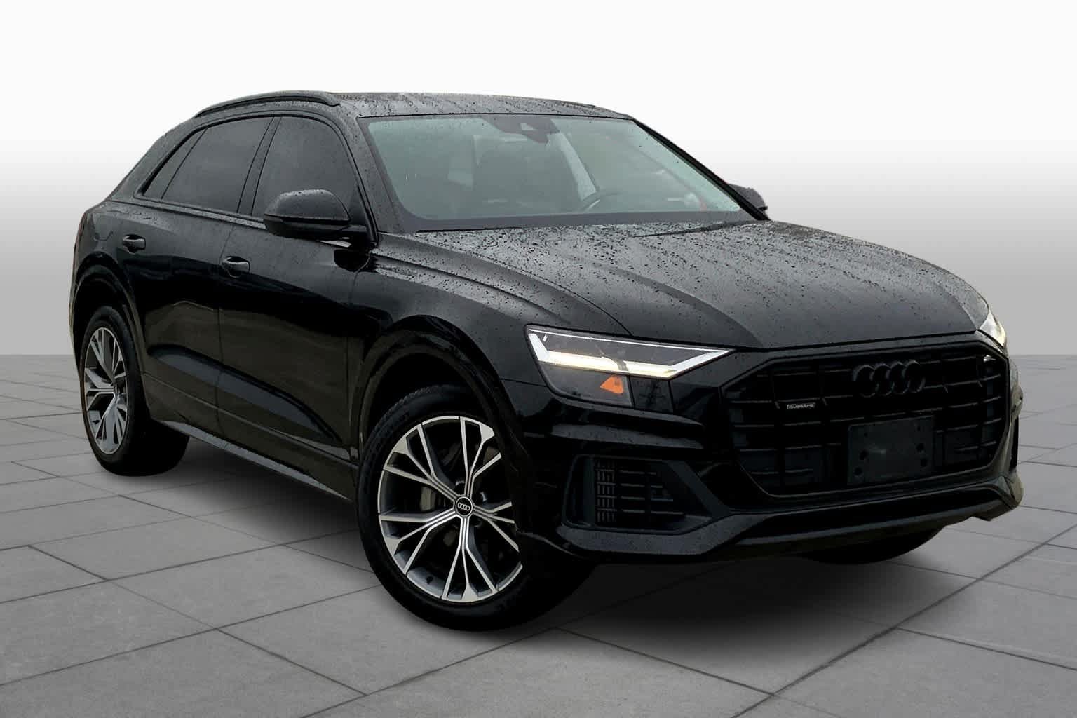 Used 2021 Audi Q8 Premium w/ Black Optic Package AWD/4WD image 3
