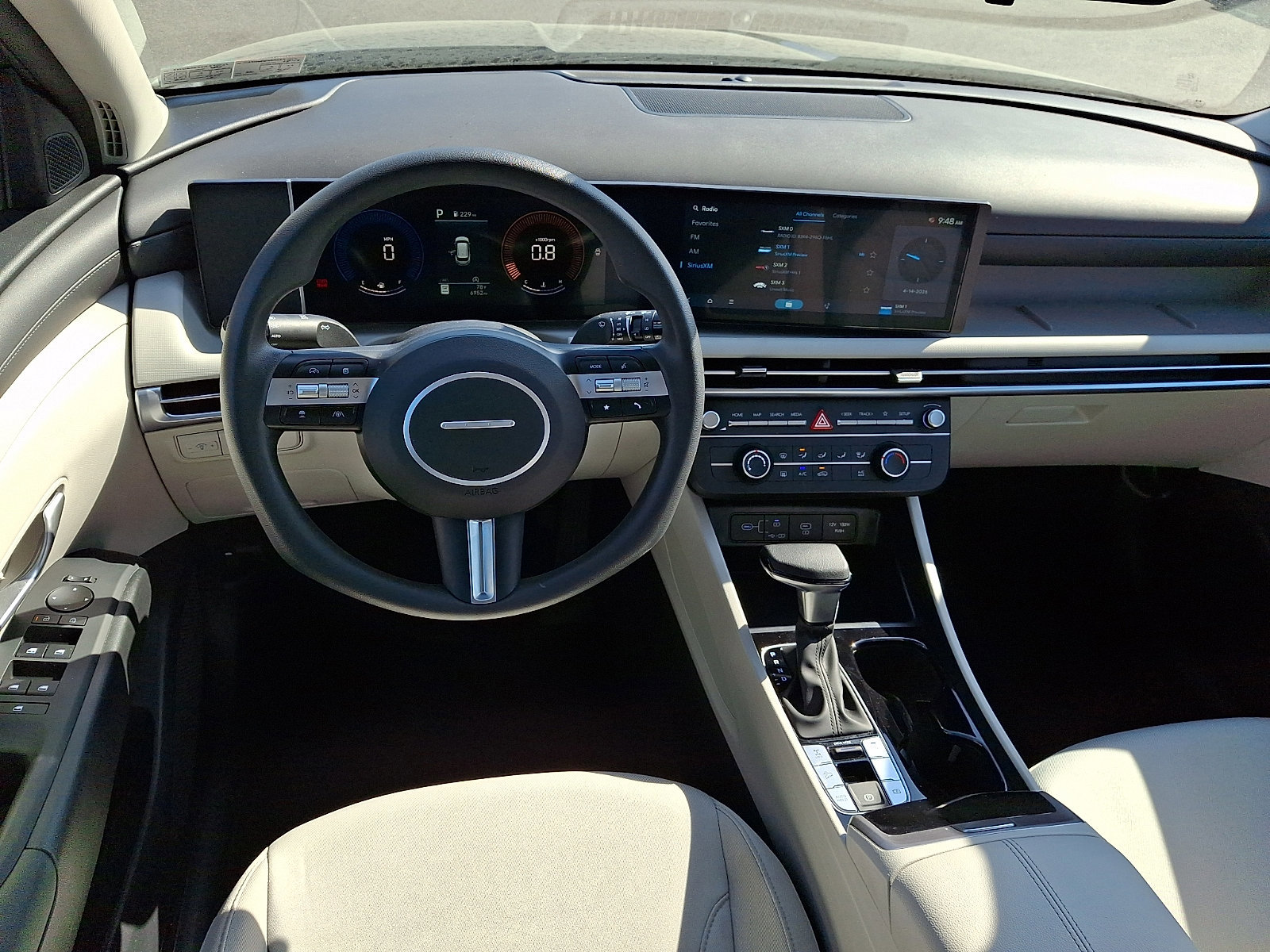 Certified 2025 Hyundai Tucson SE image 11