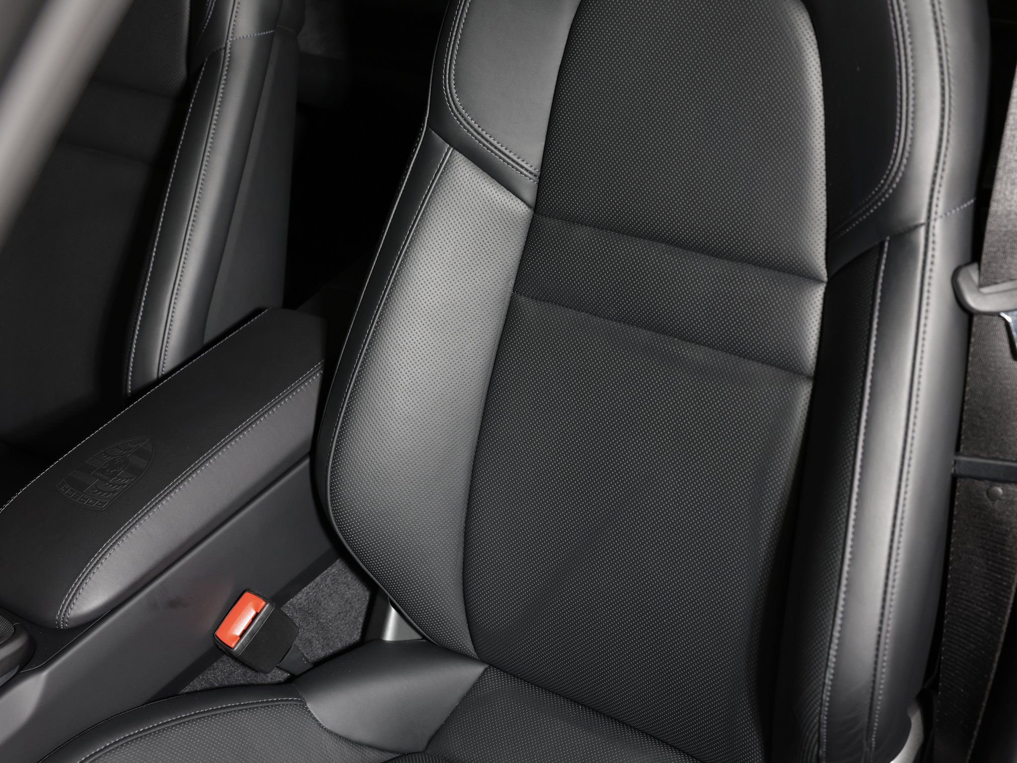 Used 2023 Porsche 911 Carrera S w/ Sport Chrono Package image 41