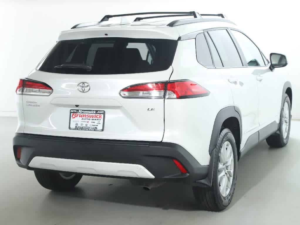 Certified 2024 Toyota Corolla Cross LE FWD image 44