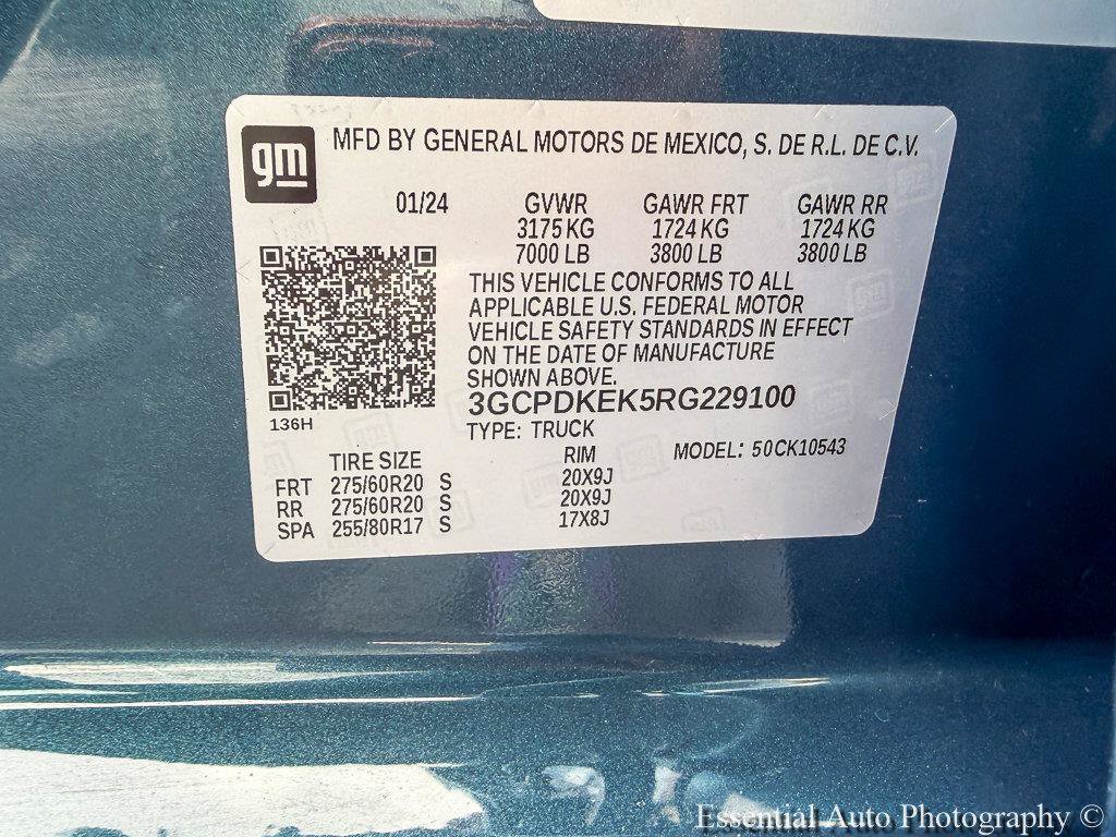 Certified 2024 Chevrolet Silverado 1500 LT AWD/4WD image 28