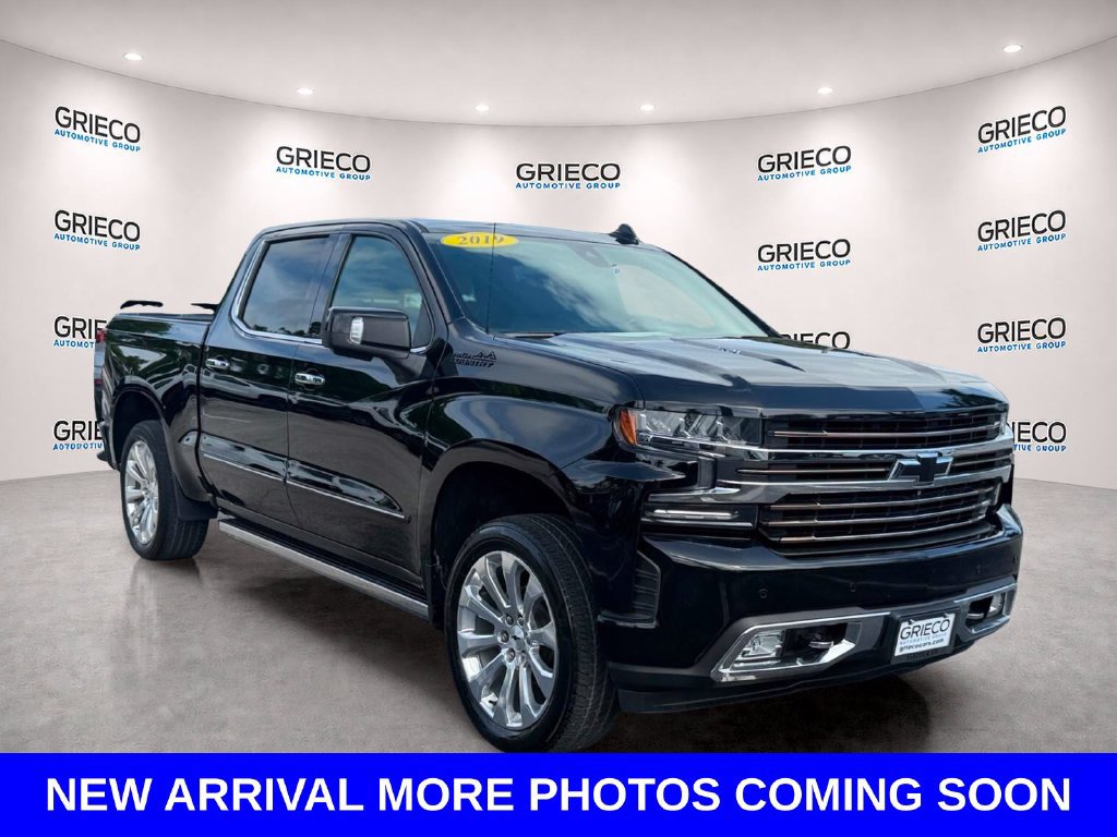 Used 2019 Chevrolet Silverado 1500 High Country w/ Technology Package AWD/4WD image 1