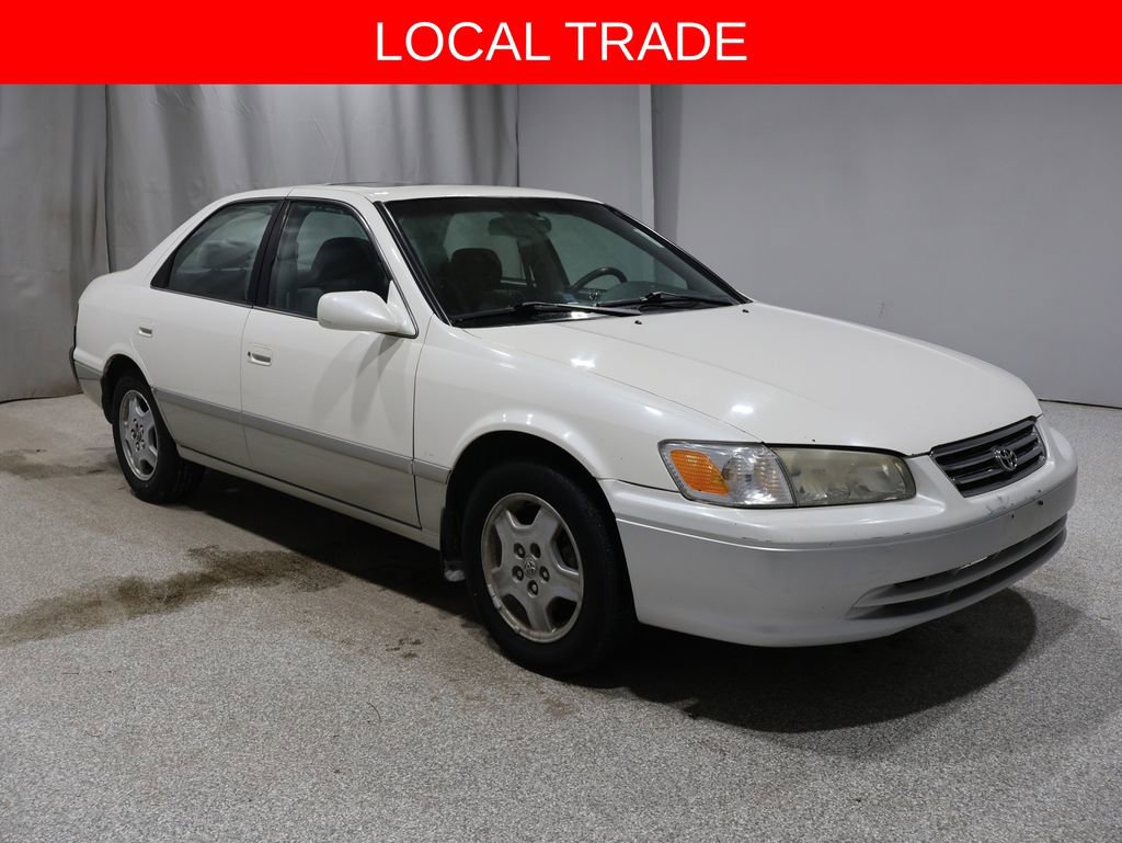Used 2001 Toyota Camry LE