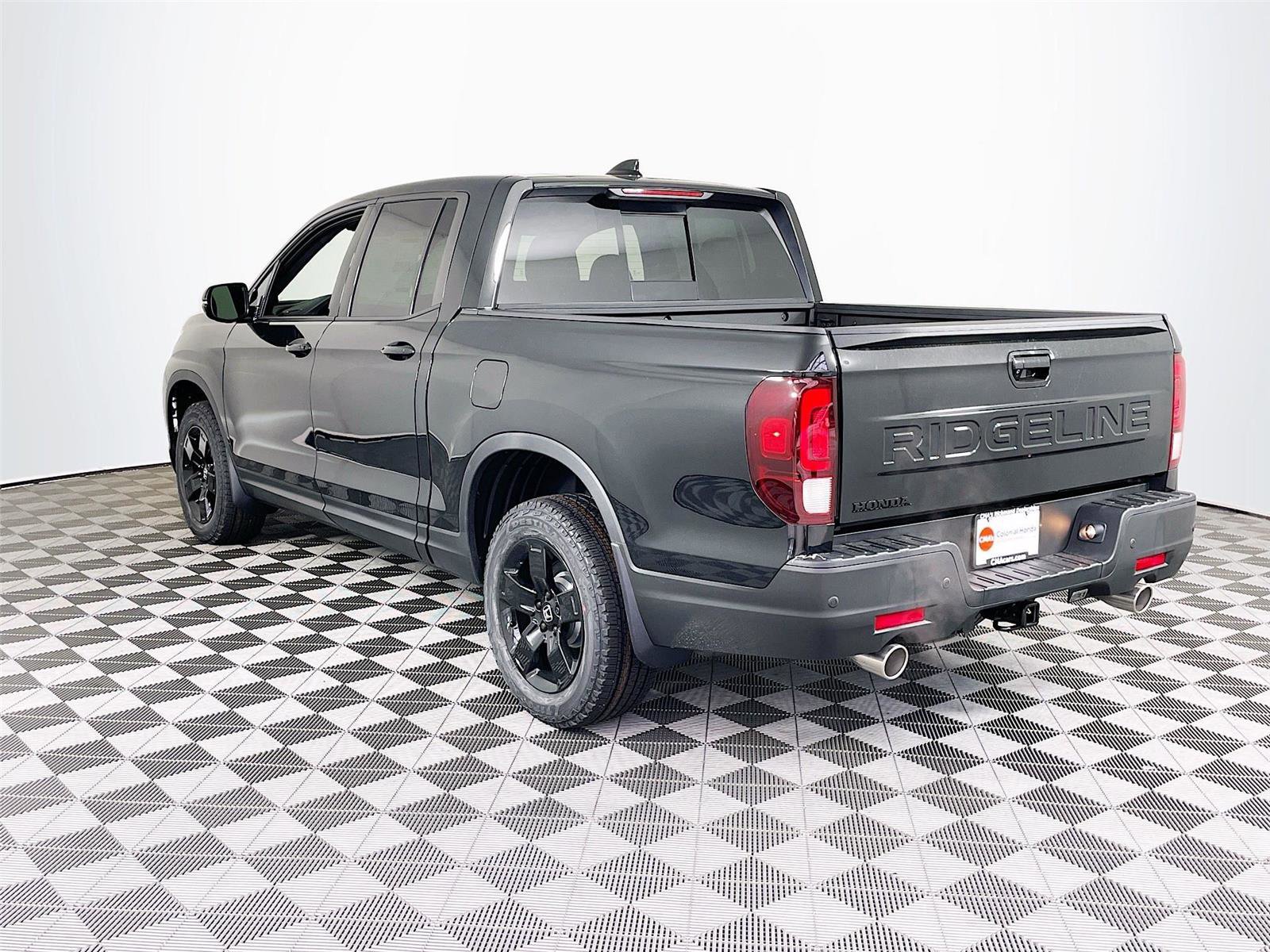 New 2026 Honda Ridgeline Black Edition image 4