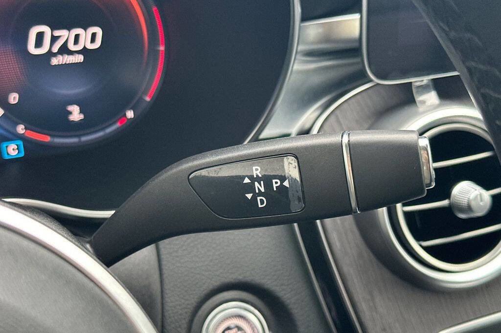 Used 2021 Mercedes-Benz C 300 Sedan image 20