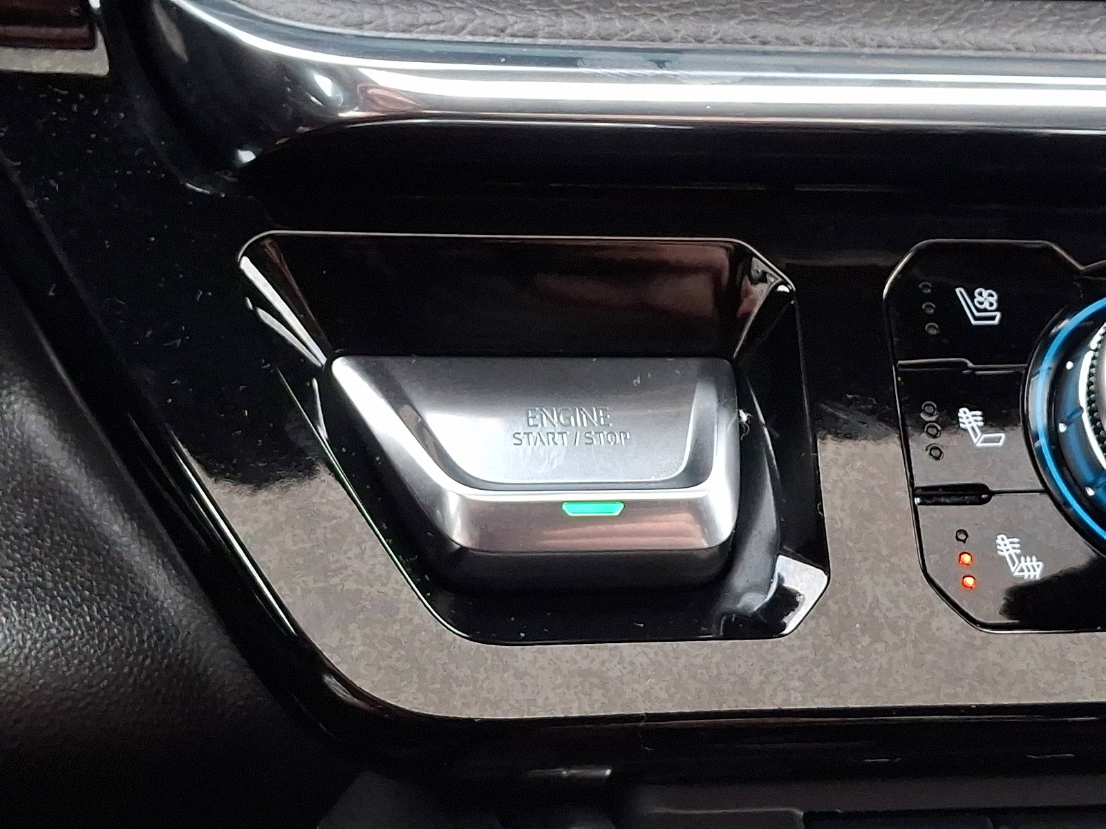 Certified 2024 GMC Sierra 1500 Denali w/ Denali Reserve Package image 26