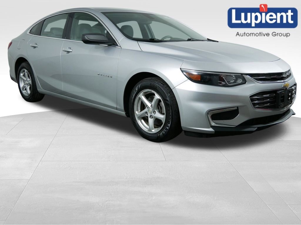 Used 2017 Chevrolet Malibu LS FWD image 1