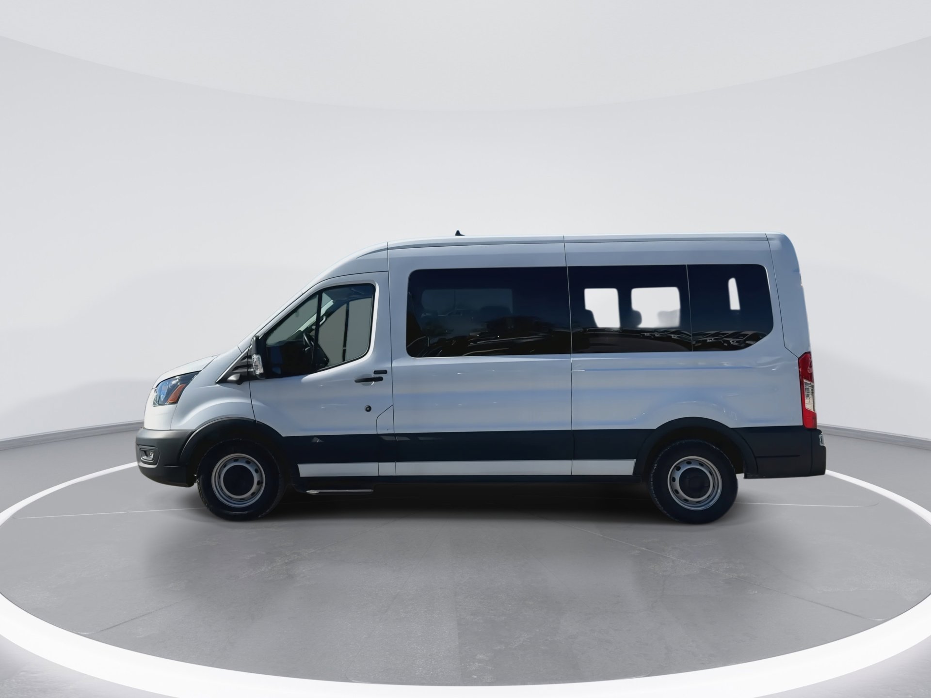 Certified 2024 Ford Transit 350 XL image 6