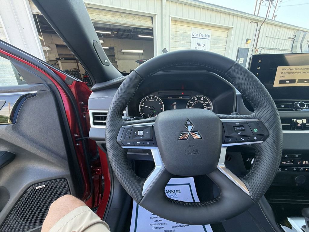 New 2026 Mitsubishi Outlander Ralliart AWD/4WD image 14