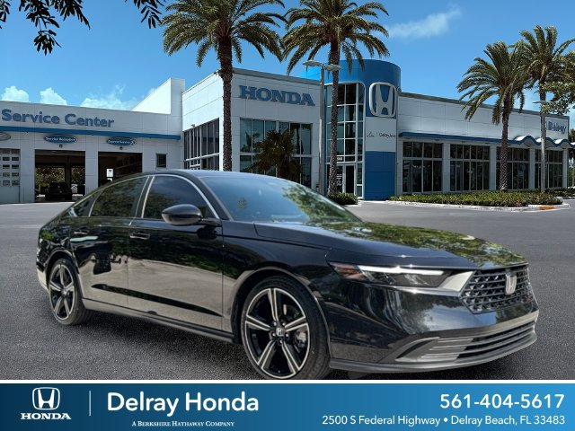 Used 2025 Honda Accord Sport image 1