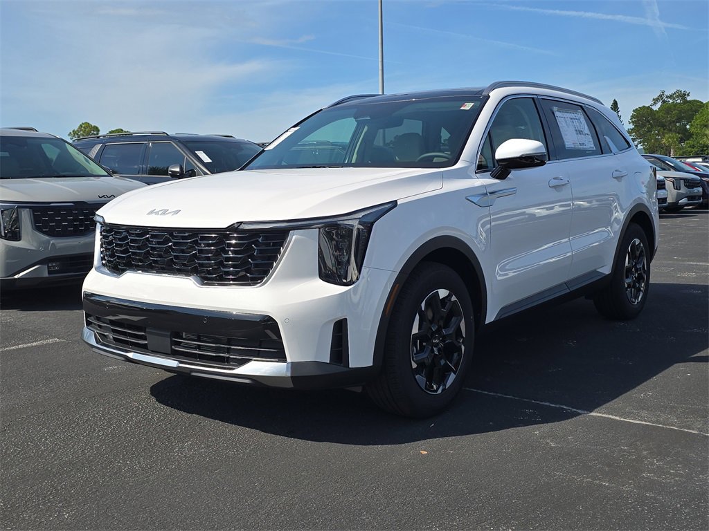 New 2026 Kia Sorento S w/ S Panoramic Sunroof Package image 4