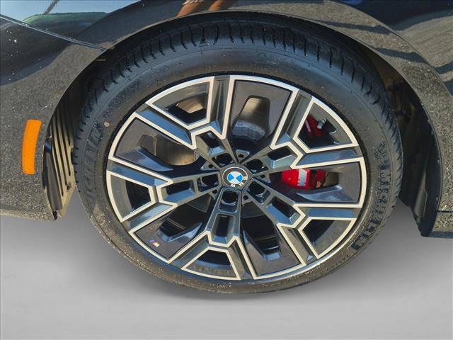 New 2027 BMW i5 eDrive40 w/ M Sport Package RWD image 9
