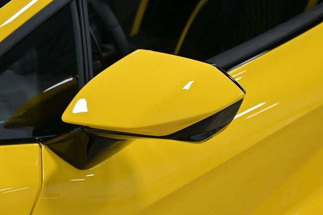 Used 2024 Lamborghini Revuelto AWD/4WD image 6