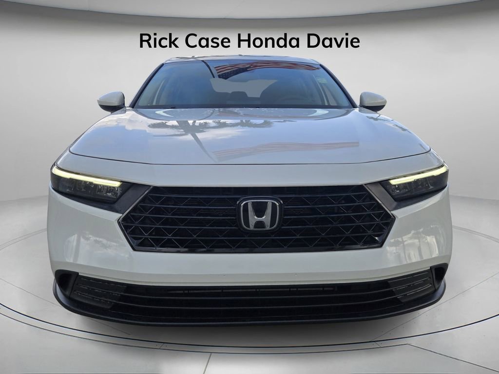 Certified 2023 Honda Accord LX image 4