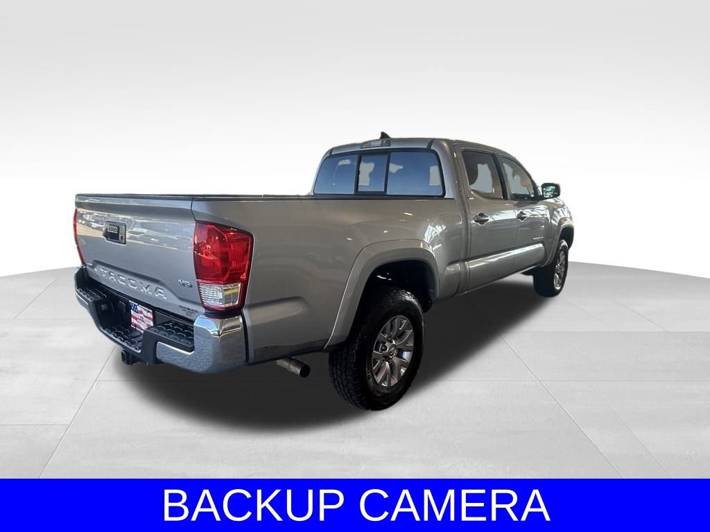 Used 2017 Toyota Tacoma SR5 w/ Tow Package image 4
