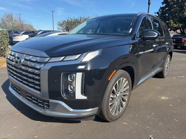 Used 2024 Hyundai Palisade Calligraphy image 7
