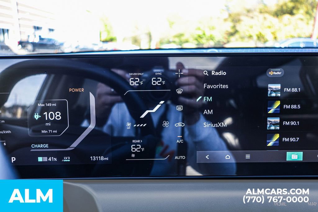 Used 2024 Kia EV9 Wind image 49