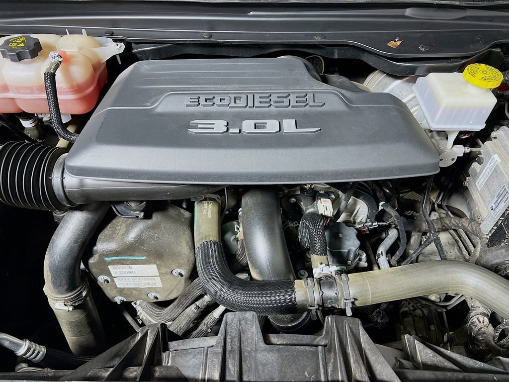 Used 2021 RAM 1500 Laramie w/ Sport Appearance Package image 26