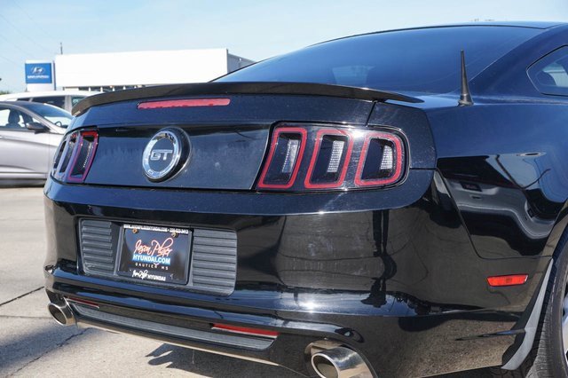 Used 2014 Ford Mustang GT image 5