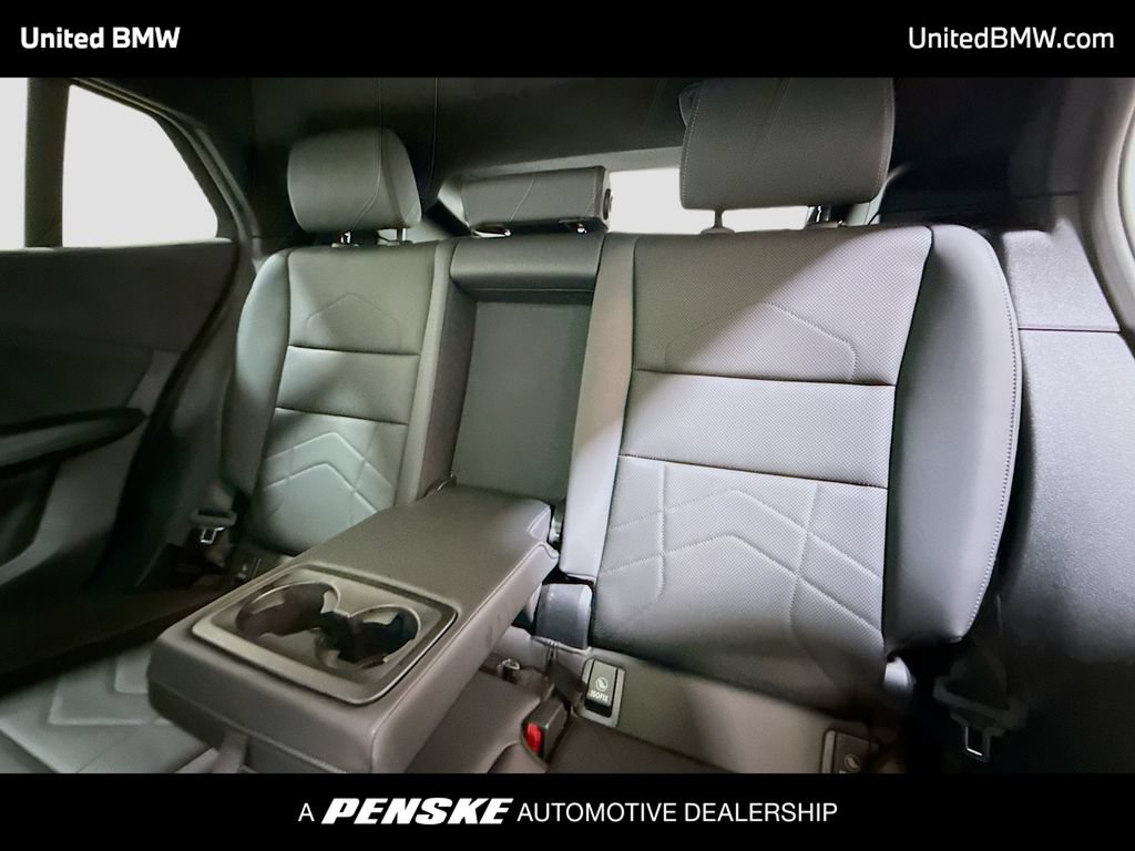 Used 2025 BMW X2 xDrive28i AWD/4WD image 13