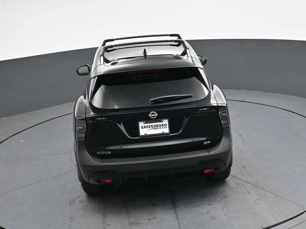 New 2026 Nissan Kicks SR FWD image 23