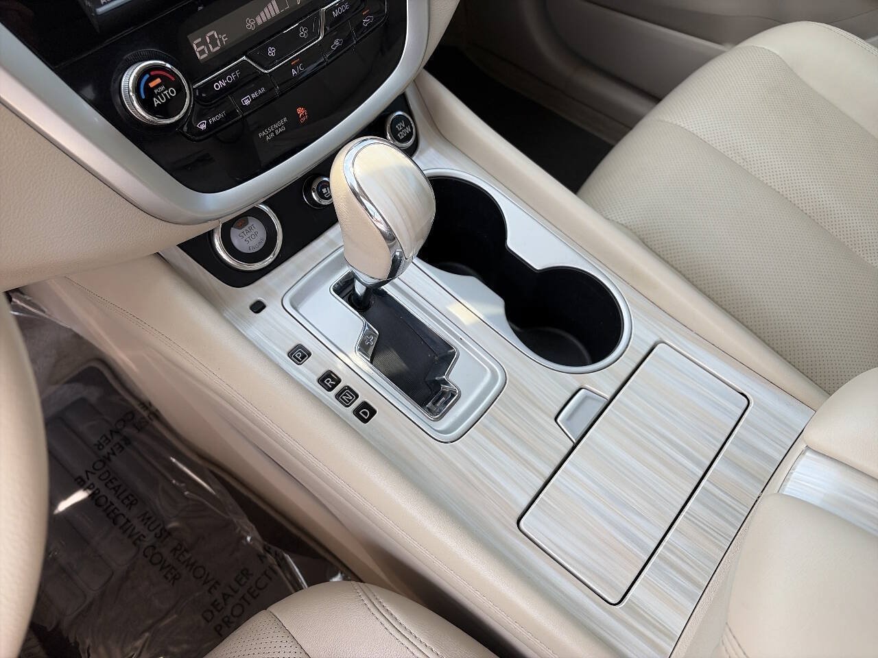 Used 2015 Nissan Murano Platinum w/ Platinum Technology Package AWD/4WD image 39