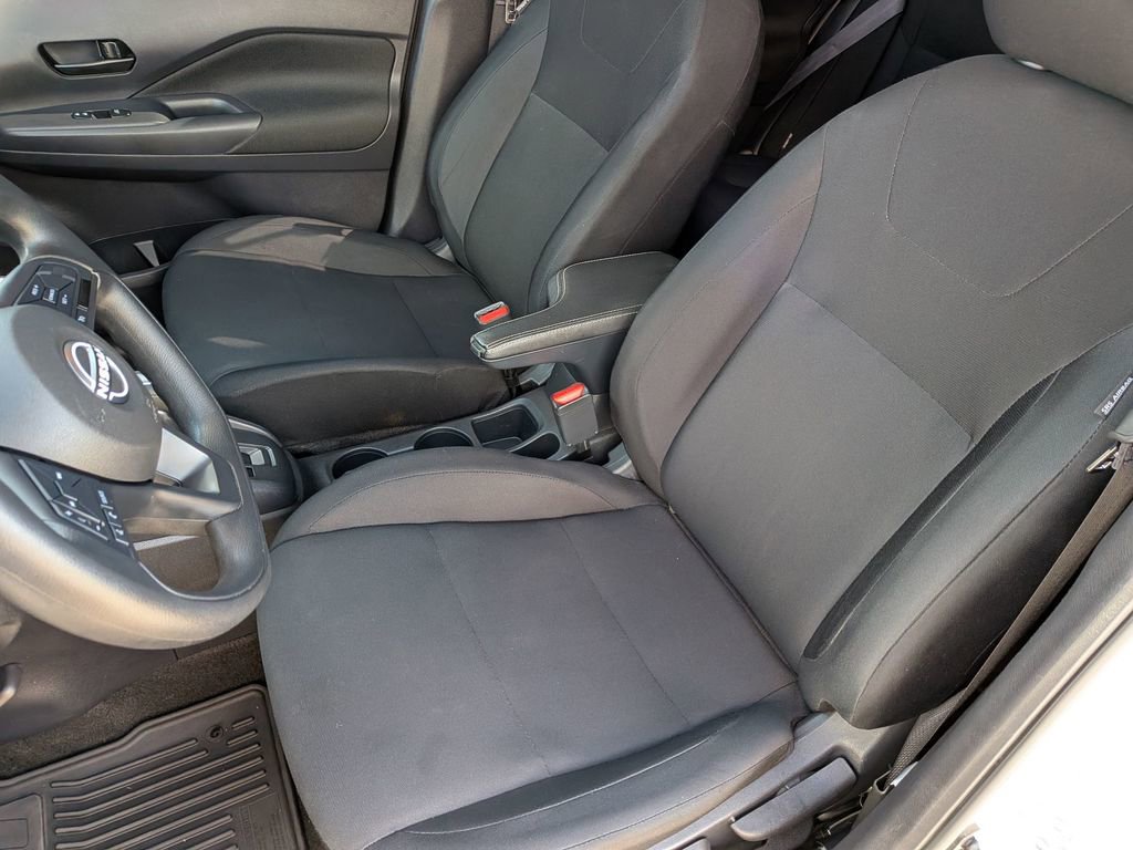 Used 2024 Nissan Kicks S FWD image 31