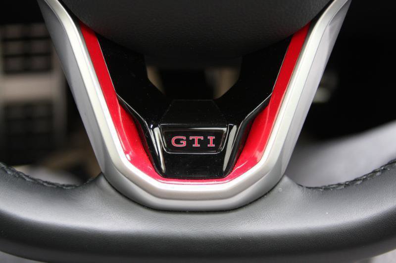 Used 2022 Volkswagen GTI Autobahn FWD image 34
