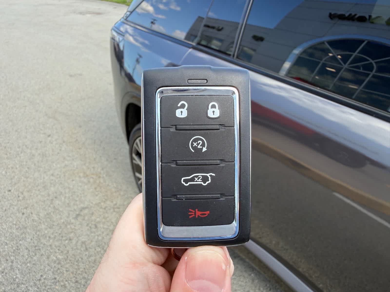 Used 2025 Jeep Wagoneer S Limited AWD/4WD image 31
