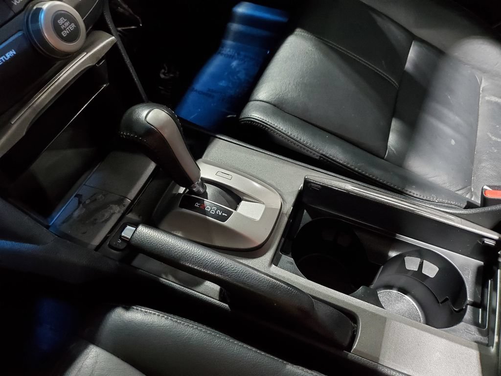 Used 2010 Honda Crosstour EX-L image 31