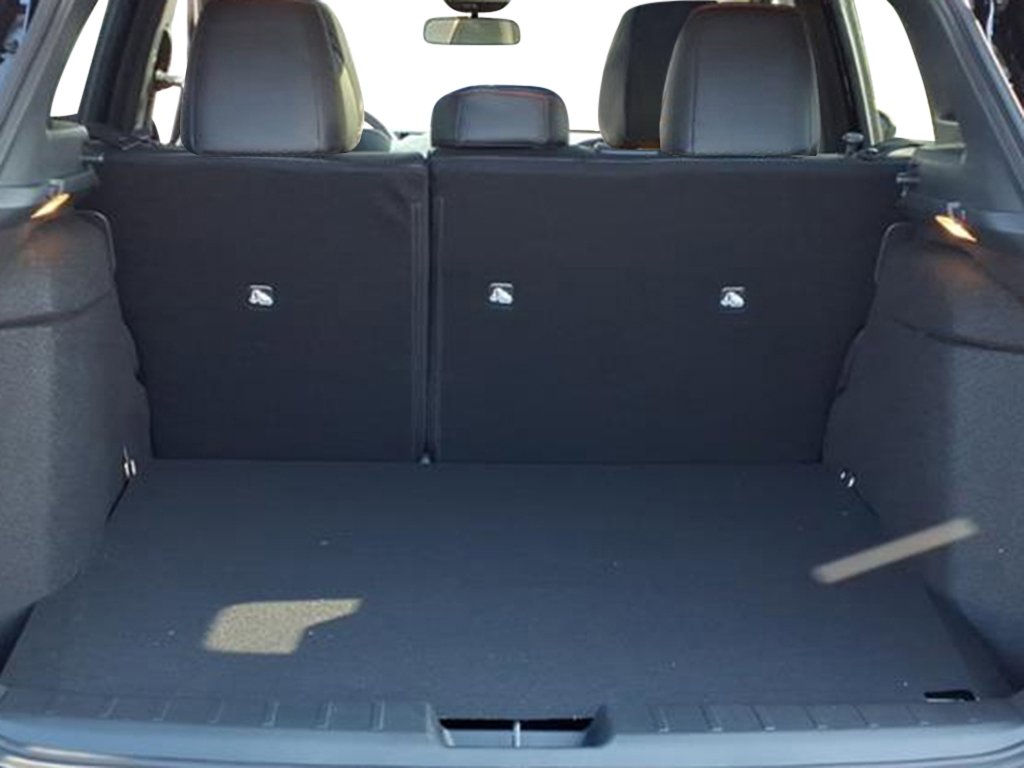 New 2026 Nissan Kicks SR w/ SR Premium Package image 23