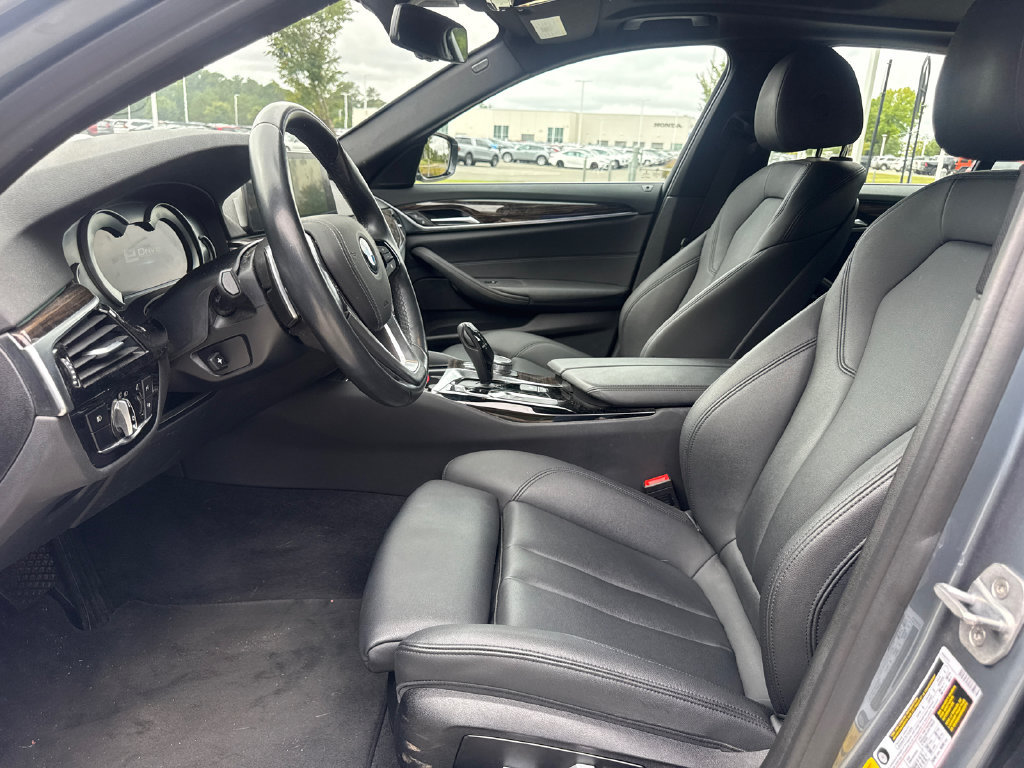 Used 2018 BMW 530e RWD image 12