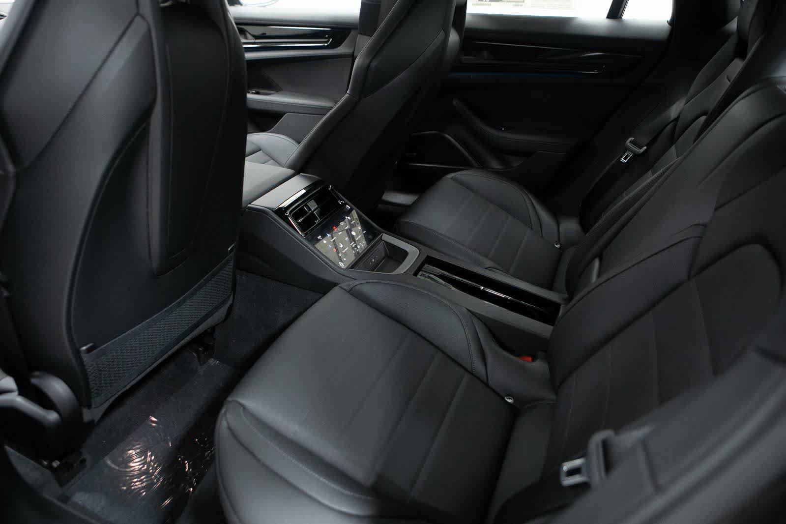 New 2026 Porsche Panamera 4S image 29