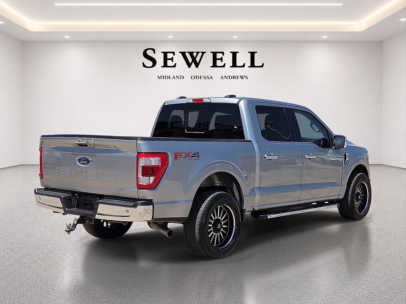 Used 2021 Ford F150 Lariat AWD/4WD image 4