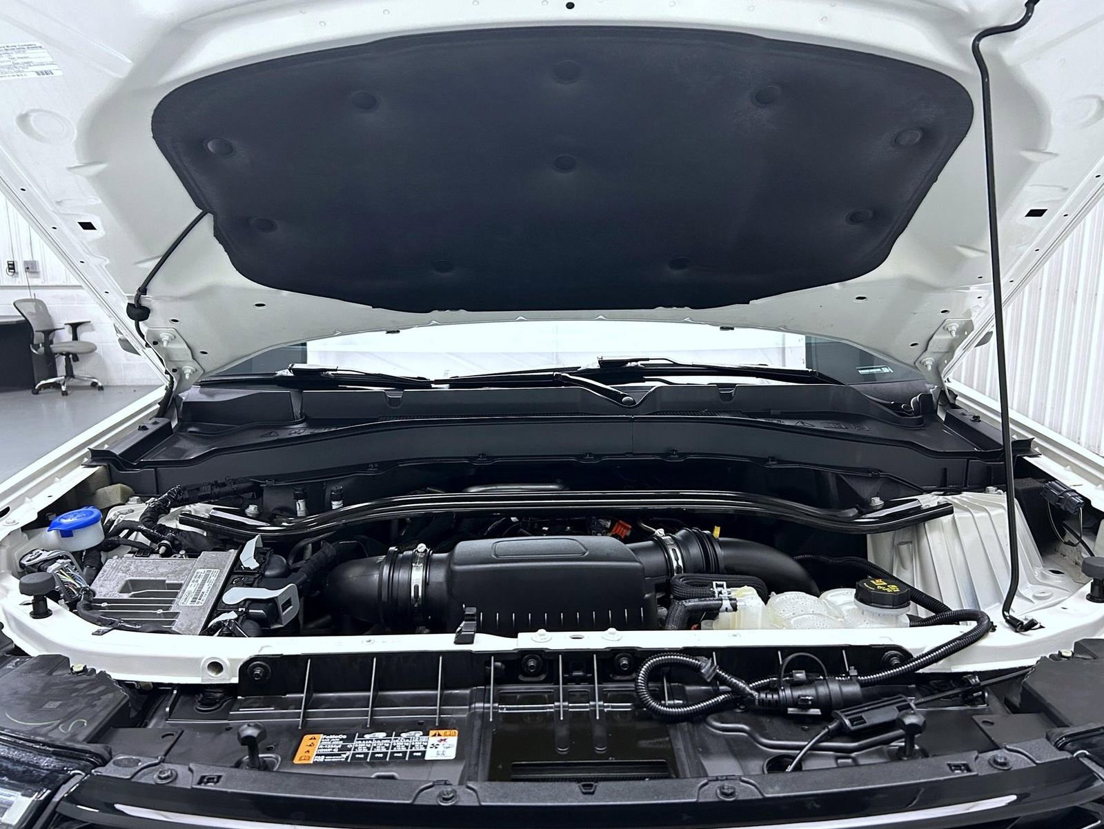 Used 2022 Ford Explorer ST image 25