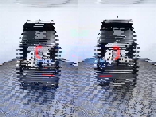 Certified 2023 Ford Explorer XLT w/ Equipment Group 202A image 7