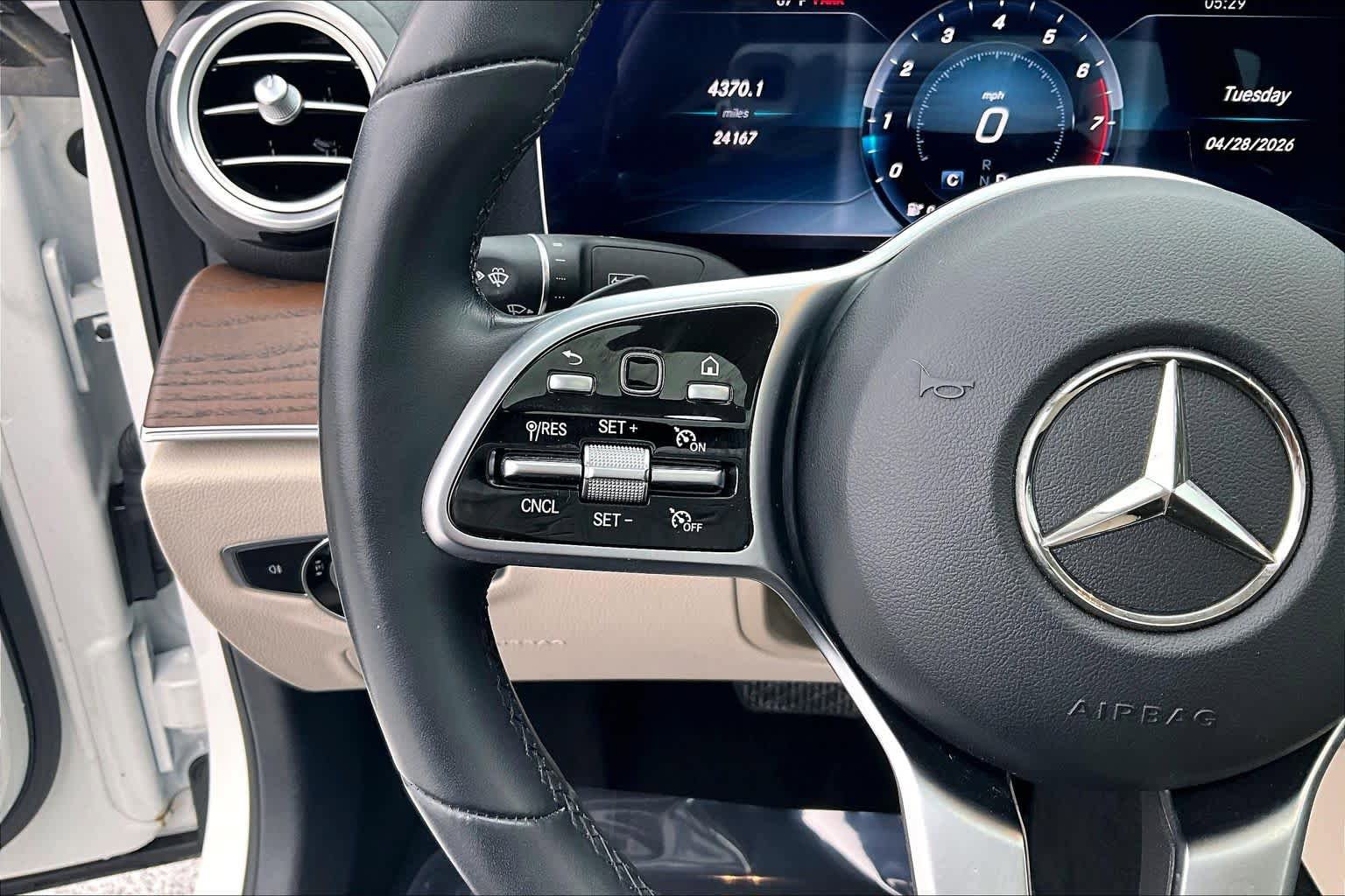 Used 2020 Mercedes-Benz E 350 4MATIC Sedan w/ Parking Assistance Package image 24