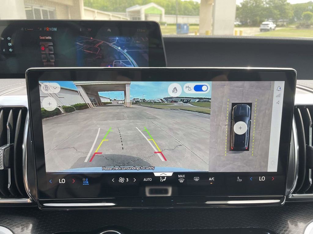 New 2025 Ford Expedition Platinum w/ Stealth Appearance Package image 19